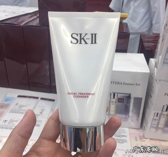 柯润和芙丽芳丝洗面奶哪个好用清洁力哪个好?