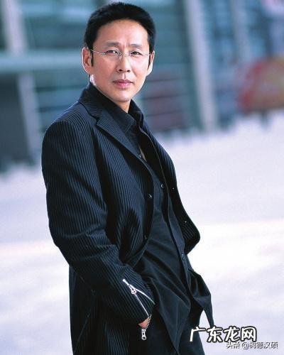 一个男人怎么才算成功？衣食无忧，还是身体健康，还是家庭和睦？