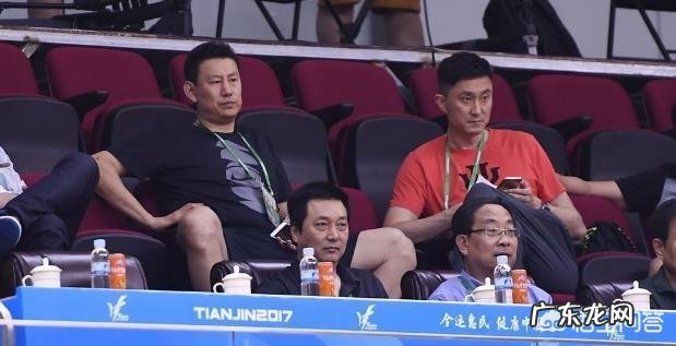 8月6日中国男篮官方宣布吴前、陈林坚、胡金秋离队,任骏飞归队,你怎么看?