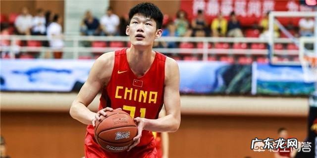 8月6日中国男篮官方宣布吴前、陈林坚、胡金秋离队,任骏飞归队,你怎么看?