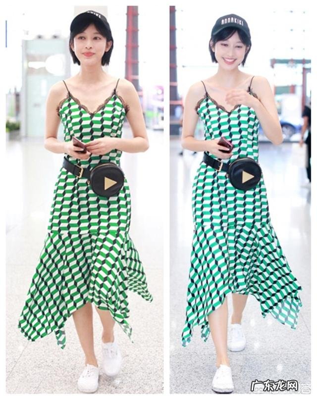 夏天怎么挑连衣裙可以让自己在人群中更出彩?
