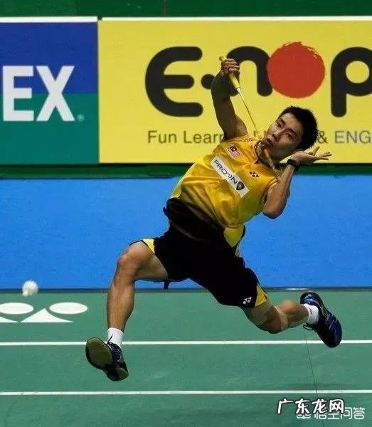 如何提高羽毛球技术呢？