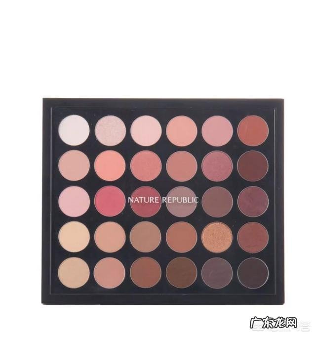 新手不会画眼影怎么办?有什么好的眼妆教程吗?