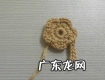 简单小花的钩法 钩法简单学起来