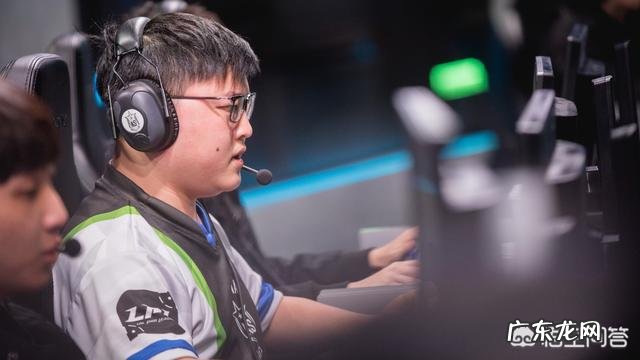 有人说Uzi要退役了,为什么?他不是打的好好的吗?