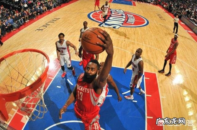 本赛季哈登有多大几率同时获得得分王、常规赛MVP和季后赛MVP？