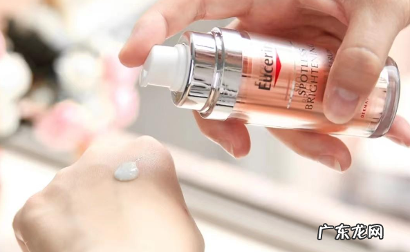 2022超热门的“美白精华”:建立耐受,皮肤美美哒。