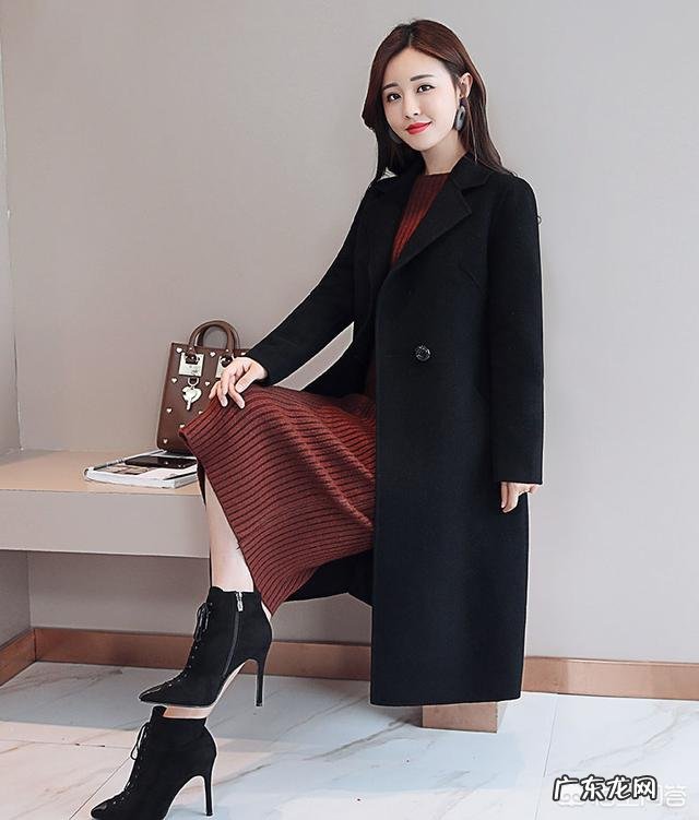 中年女性怎么打扮比较得体？