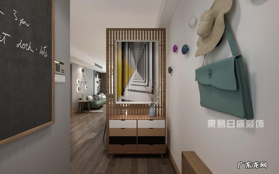 都说开门见厅的户型不好 风水学入门知识大门对家里客厅门