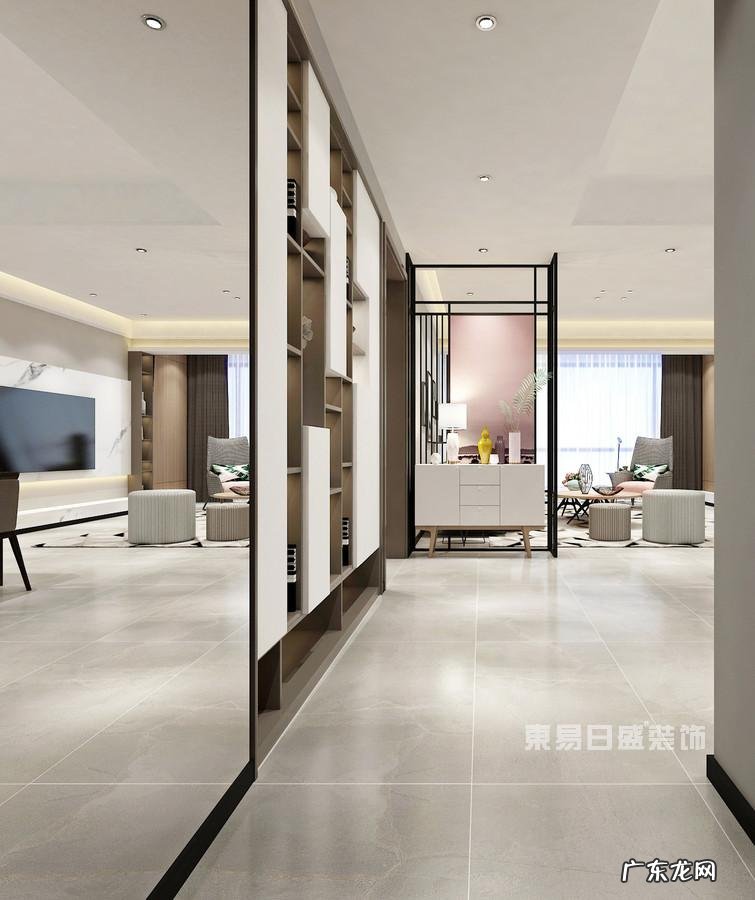 都说开门见厅的户型不好 风水学入门知识大门对家里客厅门