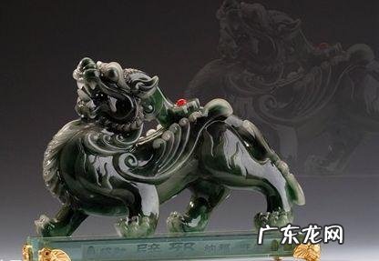 前面有水后面靠山的风水 背后有靠山的风水