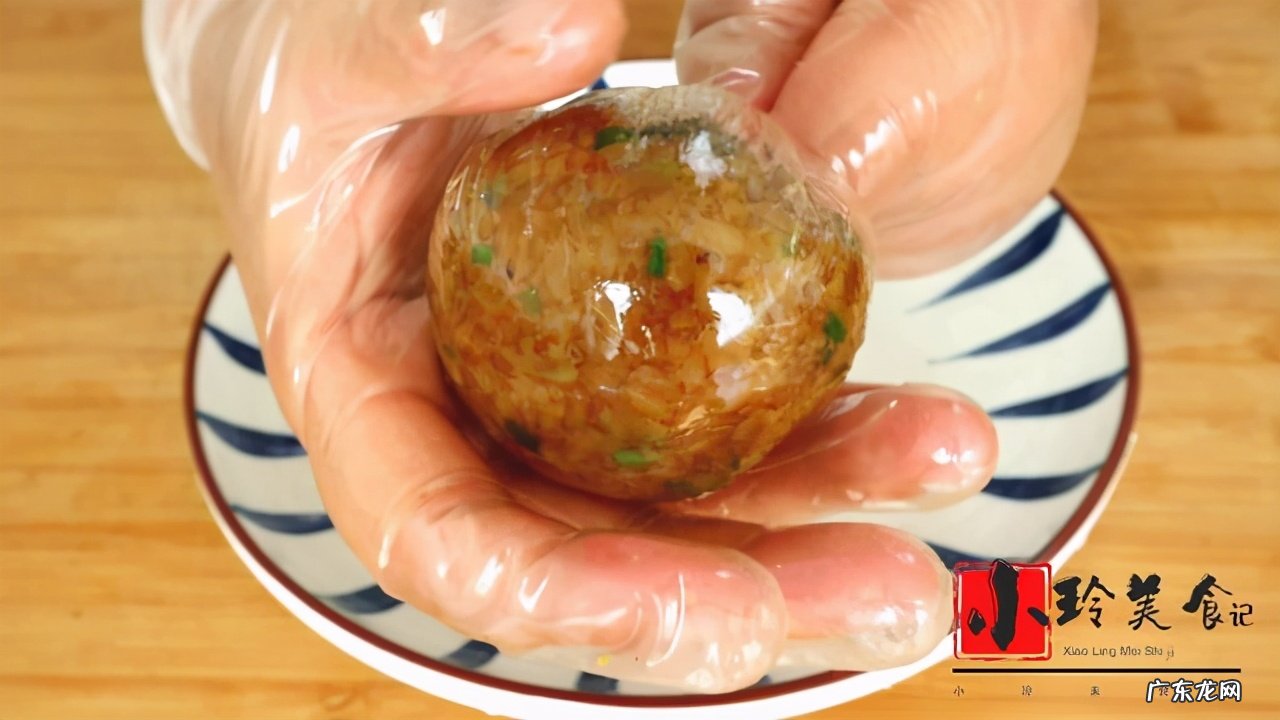 糯米饭团这样做软糯入味口感鲜香营养丰富吃一次就念念不忘 糯米饭团的做法大全