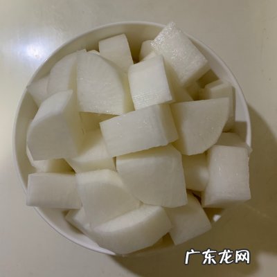 这么做清炖萝卜羊肉汤营养又下饭邻居都能闻到香 萝卜羊肉汤的做法大全