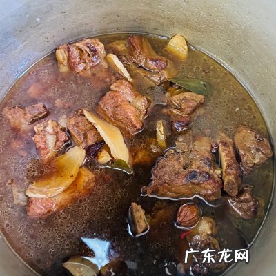 红烧排骨你这么做比买的还好吃 红烧排骨的家常做法步骤