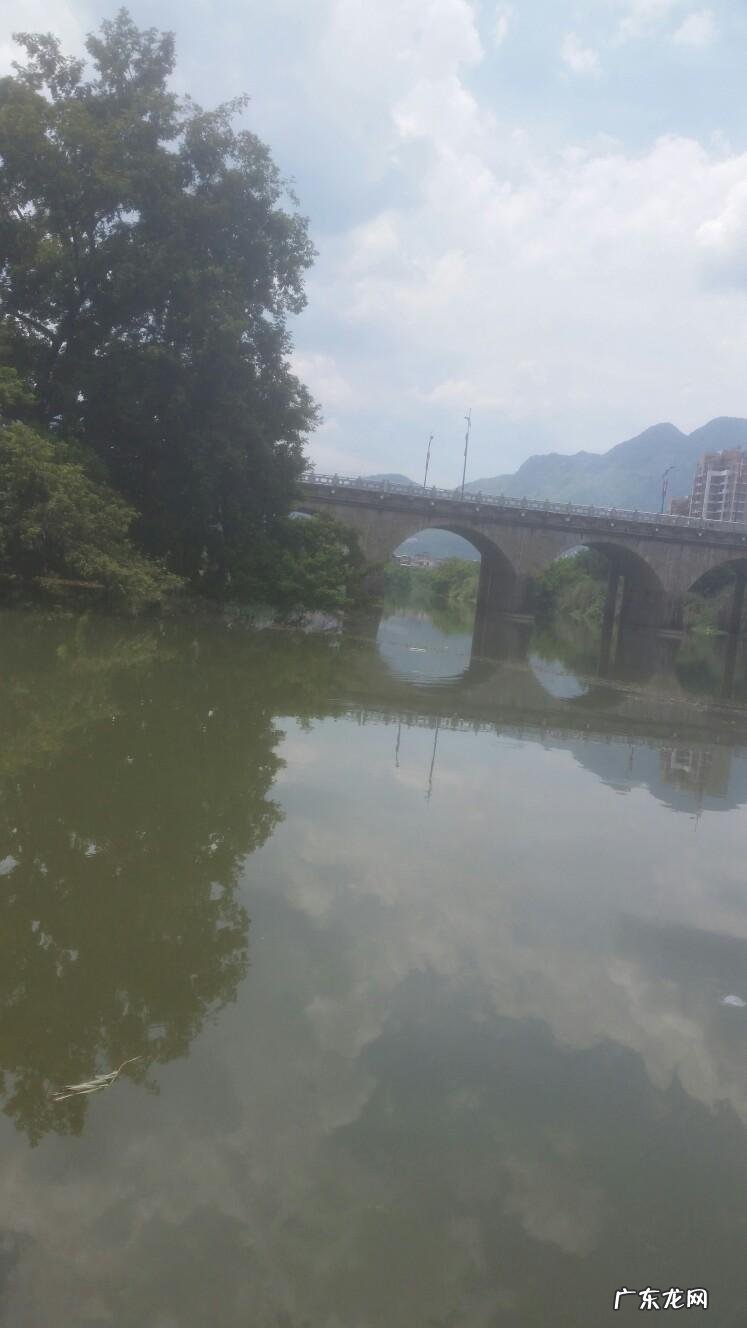 晚上钓鱼遇到怪事 夜钓遇到风水宝地好吗