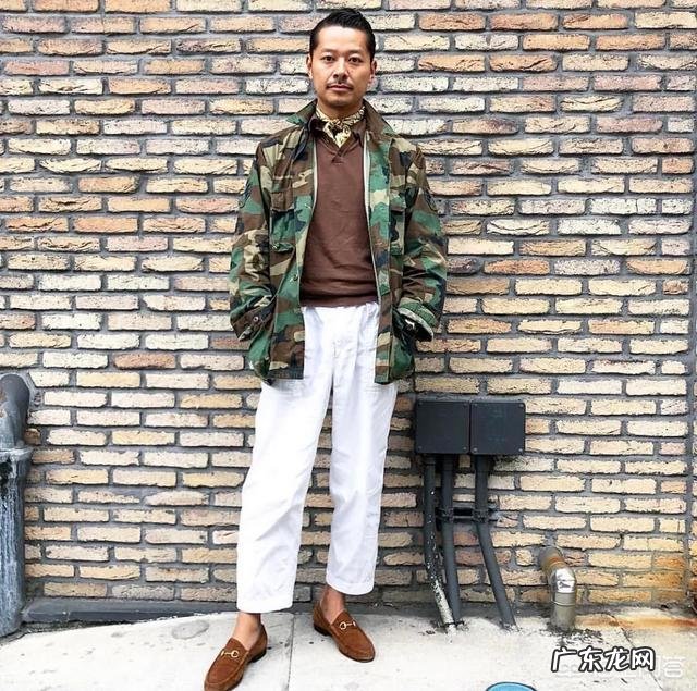 白色裤子搭配什么鞋子好呢?