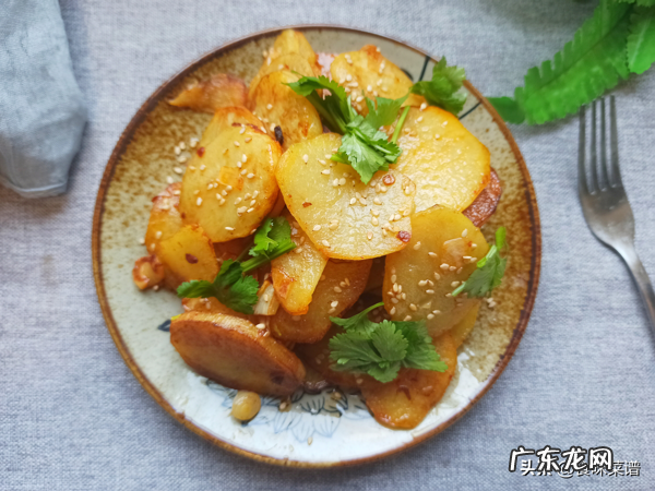 土豆最好吃的种做法步骤简单鲜香美味快学会做给家人吃吧 土豆的做法大全家常简单