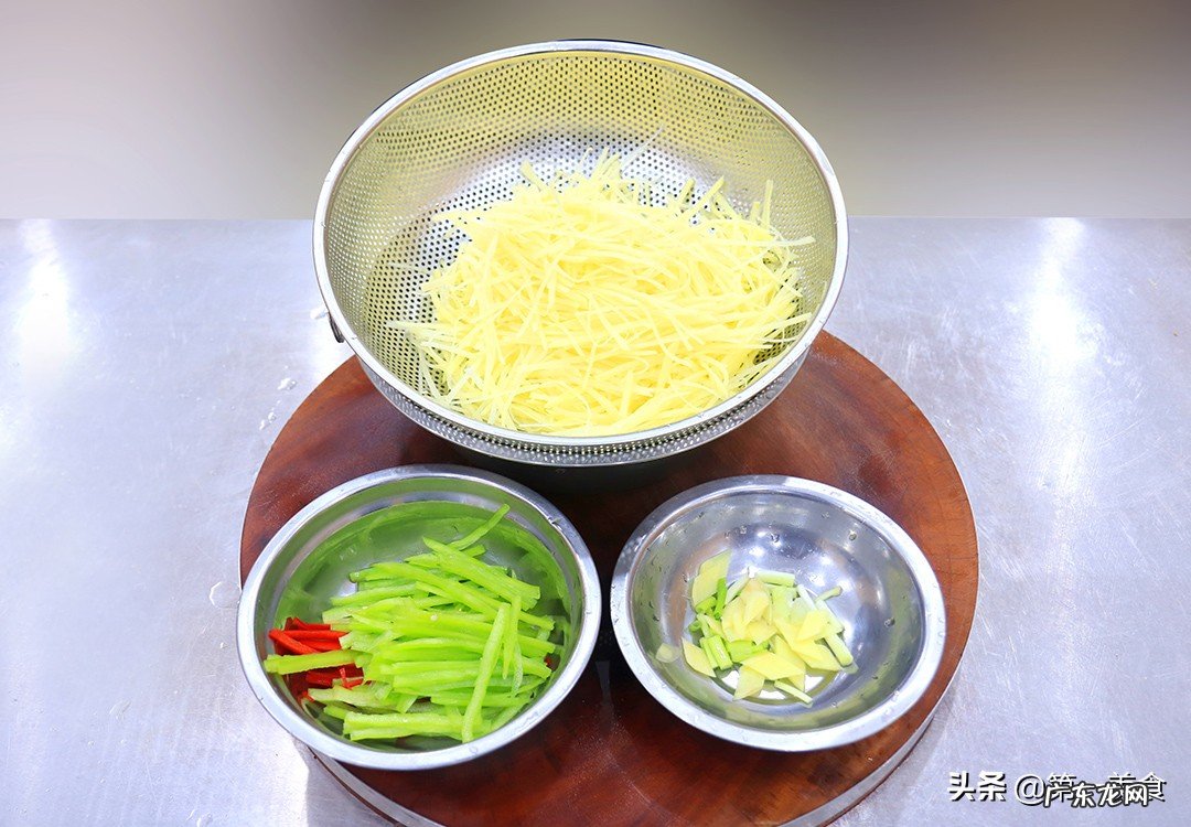 土豆的种做法让你轻松掌握家常菜简单易学在家也能当大厨 土豆的做法大全家常简单