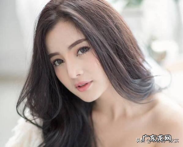 为什么两个相爱的人不能在一起，而和自己过一辈子的，却只是那个将就的人？