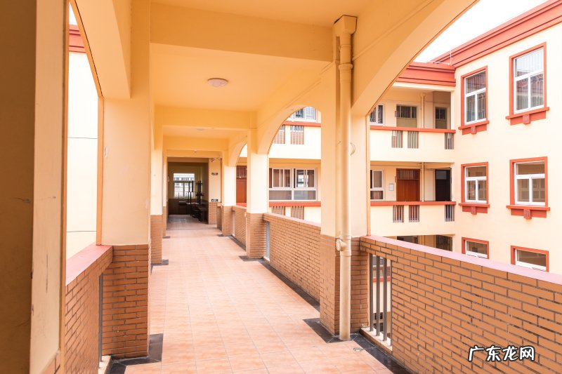 开门招财的4种住宅风水 房子的风水学