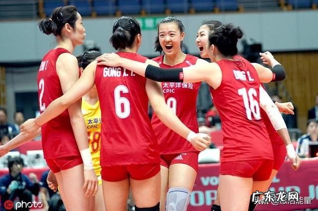 中国女排世界杯大战巴西32胜,为什么赢得这么难?您如何评价?