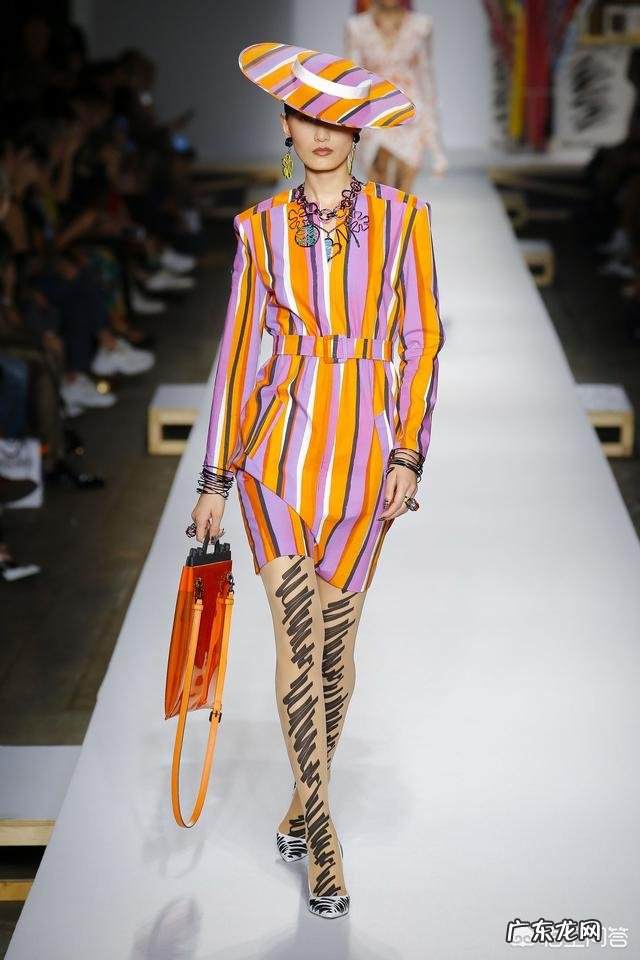 穿衣搭配方面有哪些你觉得好看的配色或撞色？