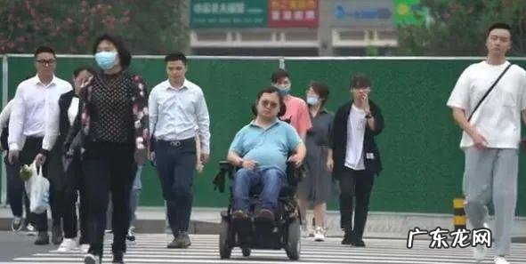 阿甘正传小孩是阿甘的吗 风水界的小阿甘是谁