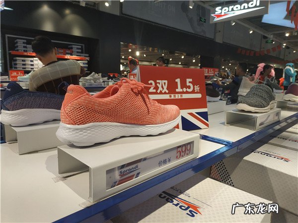 库存鞋批发 库存运动鞋批发在哪里?