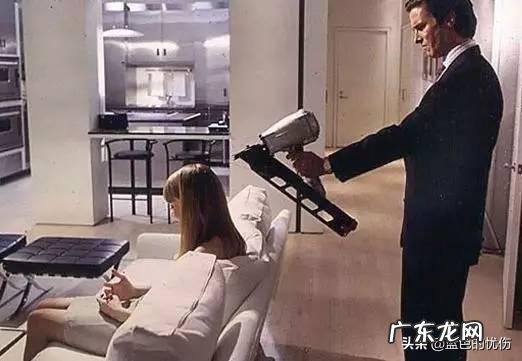 同事关系，男给女发黄色表情，女也不抗拒，男女分别是什么心态？