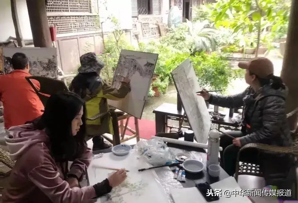 阆中天宫风水美术馆地址