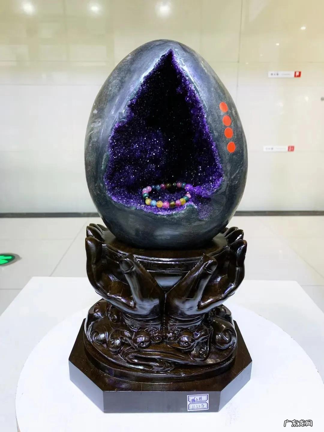 紫晶洞,聚宝盆,钱袋子的区别 紫晶洞和聚宝盆的风水区别图