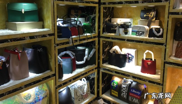 代购奢侈品是怎么做假 奢侈品海外代购造假