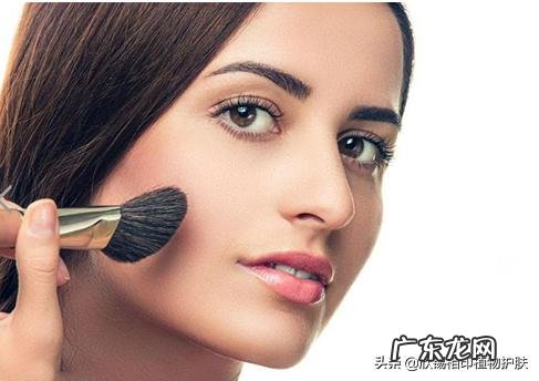 美妆新手姑娘一般都怎么化妆?