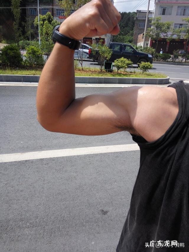 我想问一下,6kg的哑铃,用极高次数的锻炼方法对增肌有效吗?