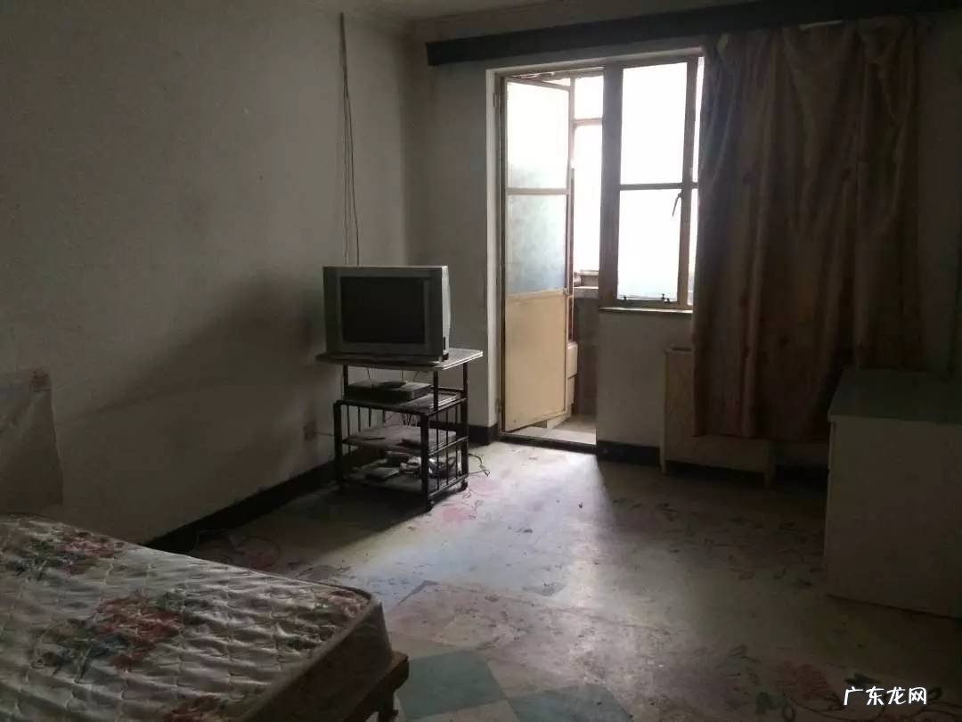 油里有水为什么会溅的原因 风水轮往外溅水是什么原因呢