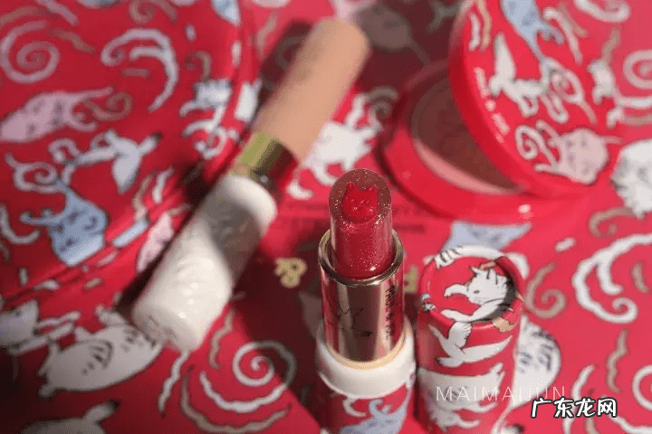 ysl黑星辰限量2019 ysl星辰圣诞限量版价格