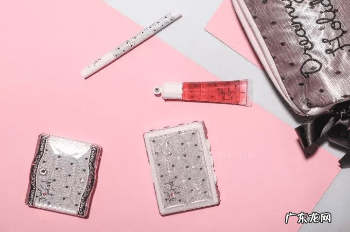 ysl黑星辰限量2019 ysl星辰圣诞限量版价格