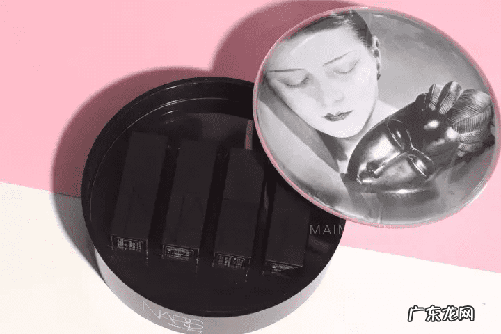 ysl黑星辰限量2019 ysl星辰圣诞限量版价格