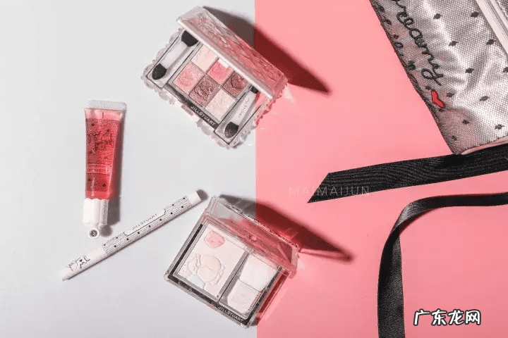 ysl黑星辰限量2019 ysl星辰圣诞限量版价格