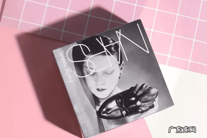 ysl黑星辰限量2019 ysl星辰圣诞限量版价格