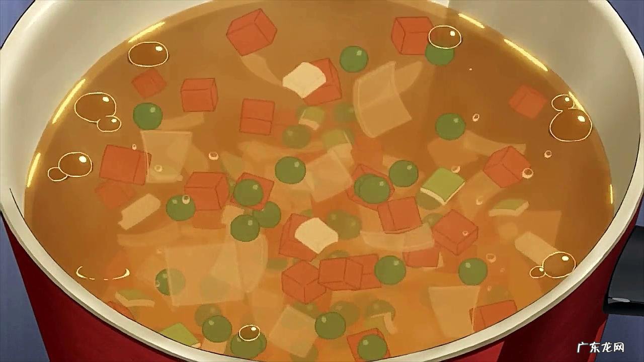 杜仲猪骨汤的放什么材料 杜仲猪骨汤的作用与功效