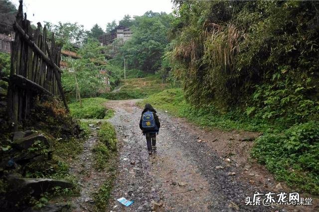 信阳14岁女孩疑因与同学发生口角，深夜跳河自杀，次日凌晨被打捞上岸，已无生命体征，你怎么看？