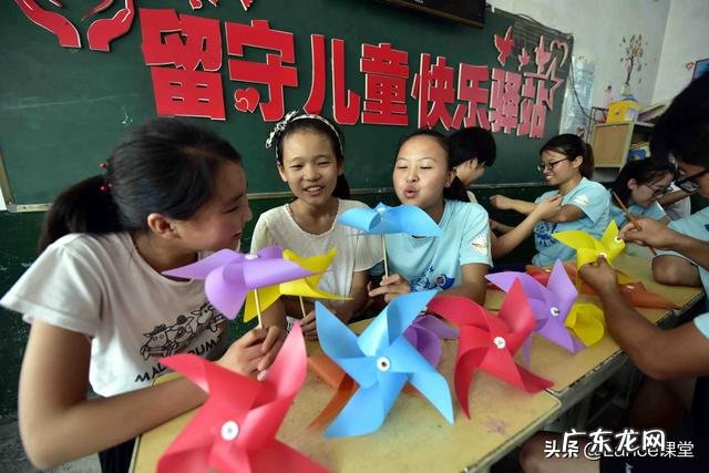 信阳14岁女孩疑因与同学发生口角，深夜跳河自杀，次日凌晨被打捞上岸，已无生命体征，你怎么看？