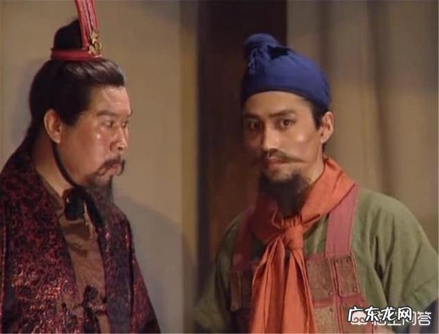 胡车儿在偷盗典韦的双铁戟时为什么不直接将熟睡中的典韦刺死？