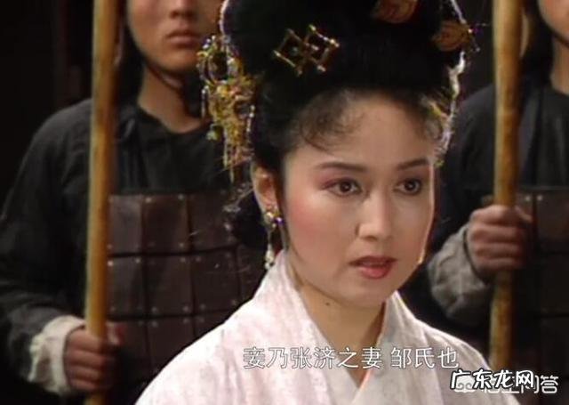 胡车儿在偷盗典韦的双铁戟时为什么不直接将熟睡中的典韦刺死？