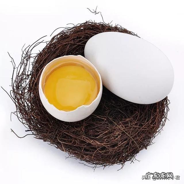 老辈人常说:孕期多吃“鹅蛋”对宝宝好,孕妇吃鹅蛋到底有哪些好处呢?