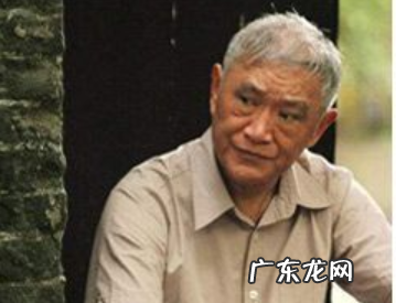 著名演员牛犇演了一辈子戏资助上百名学生唯一亏欠的是妻子 牛犇个人资料简介简历