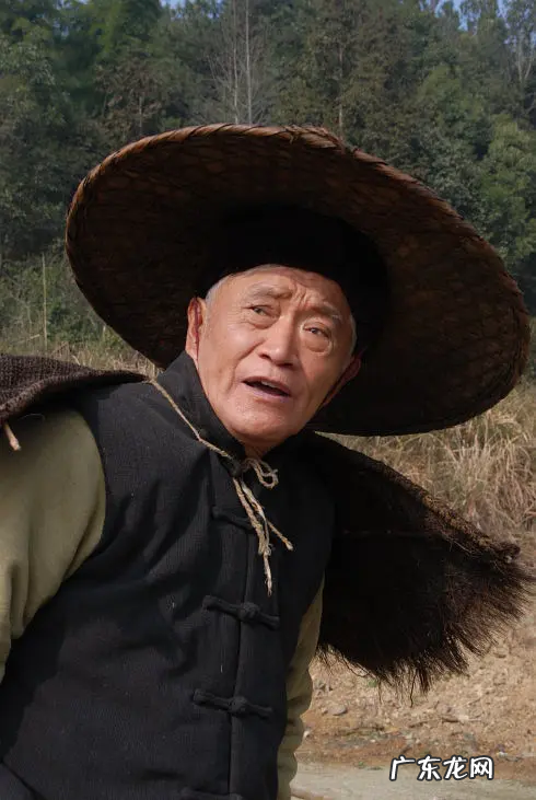 著名演员牛犇演了一辈子戏资助上百名学生唯一亏欠的是妻子 牛犇个人资料简介简历