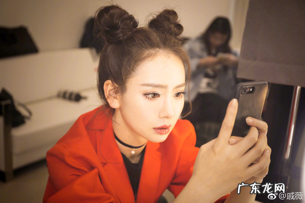 舔屏时间丨斤的戚薇你敢相信吗 戚薇个人资料及图片