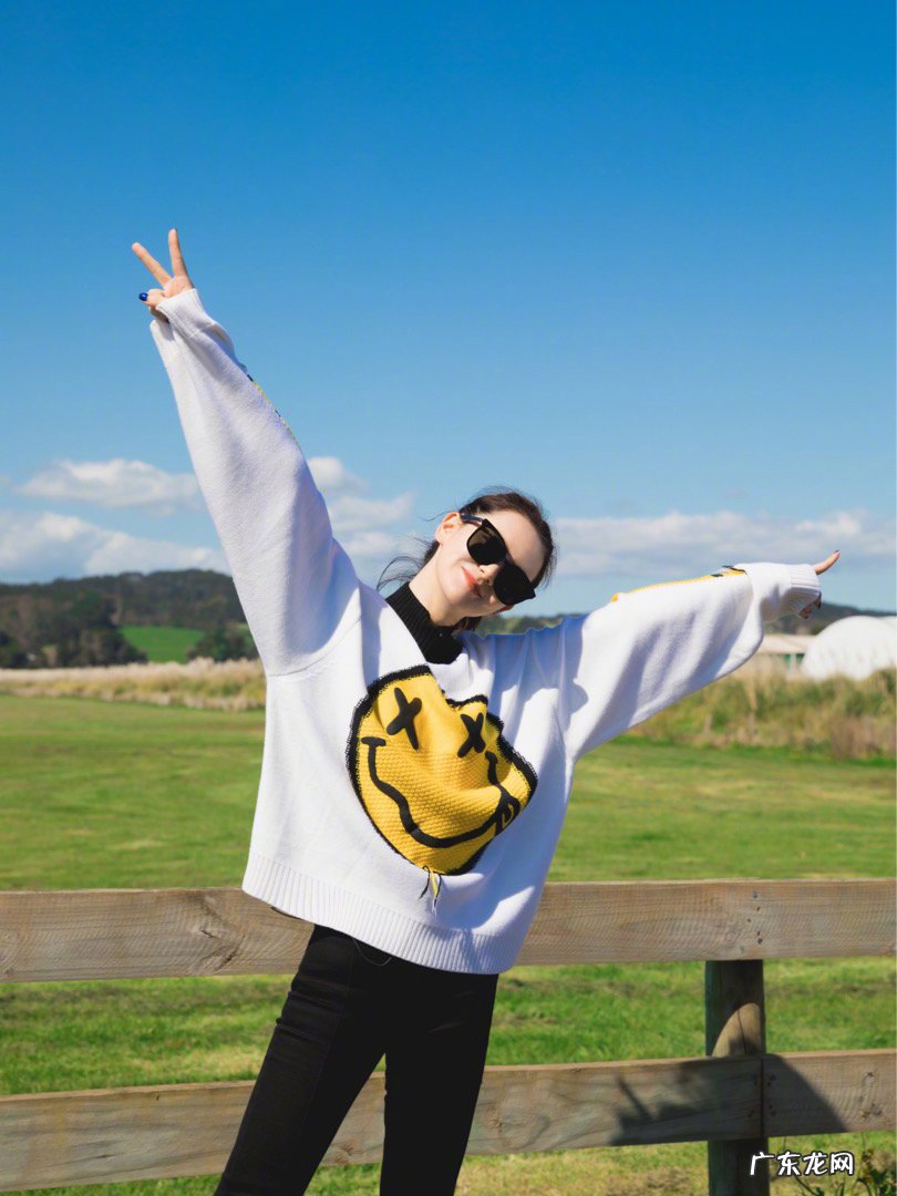 舔屏时间丨斤的戚薇你敢相信吗 戚薇个人资料及图片